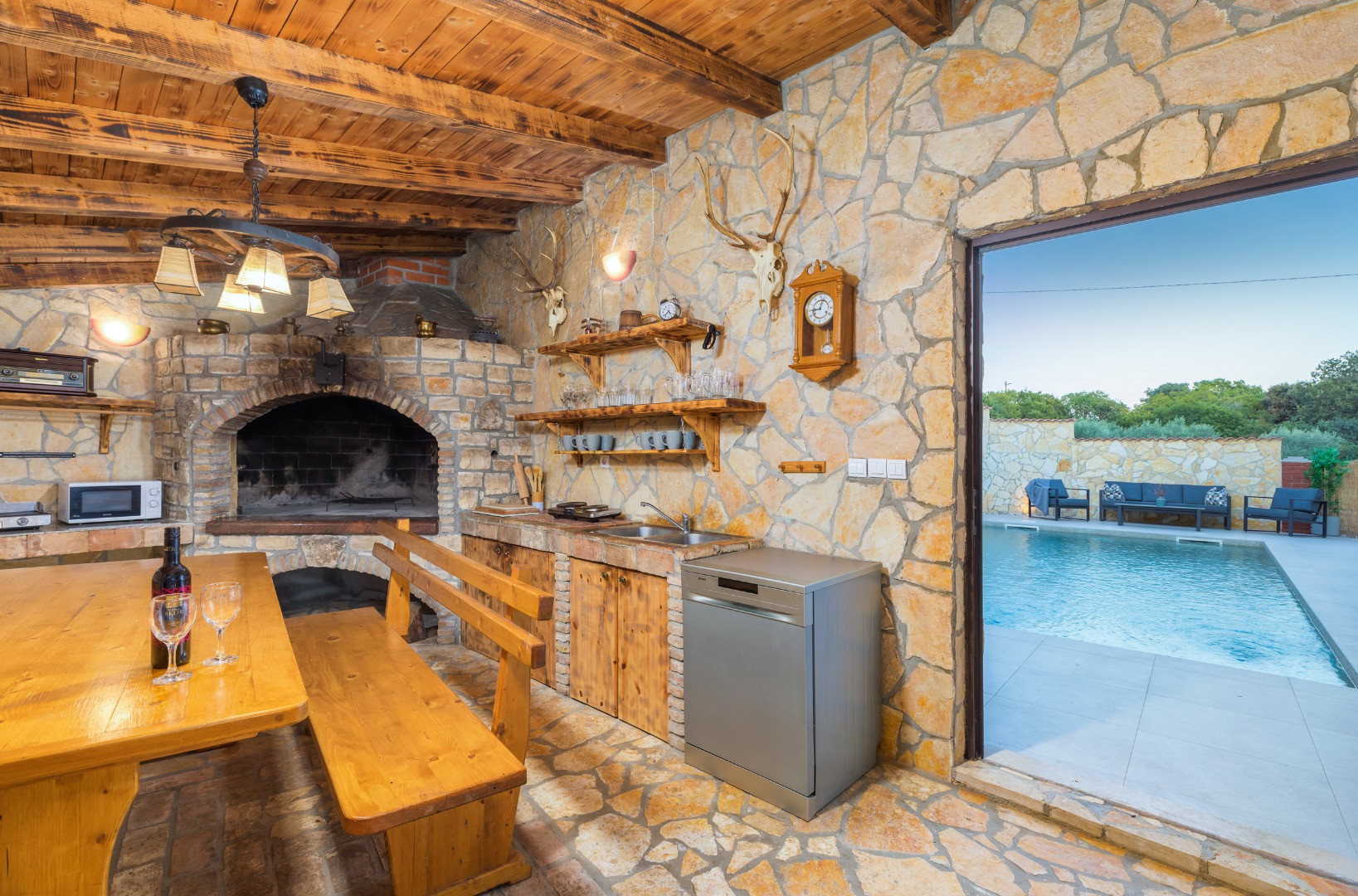 Perfect Vacation in Pula - Luxury, Comfort, and Exceptional Hospitality Oasis, Villa Miromar with heated Pool, Loborika, Istria Pula